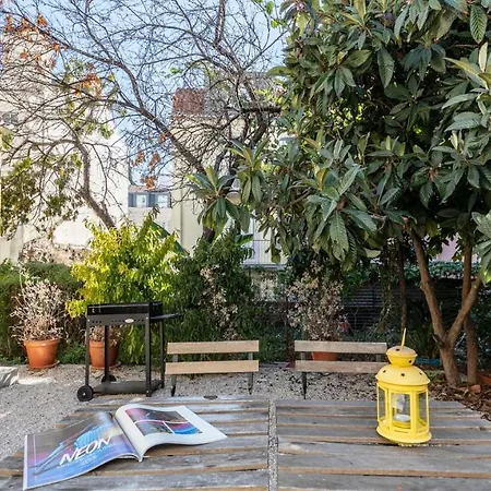 Plum Guide - Plumeria Apartment